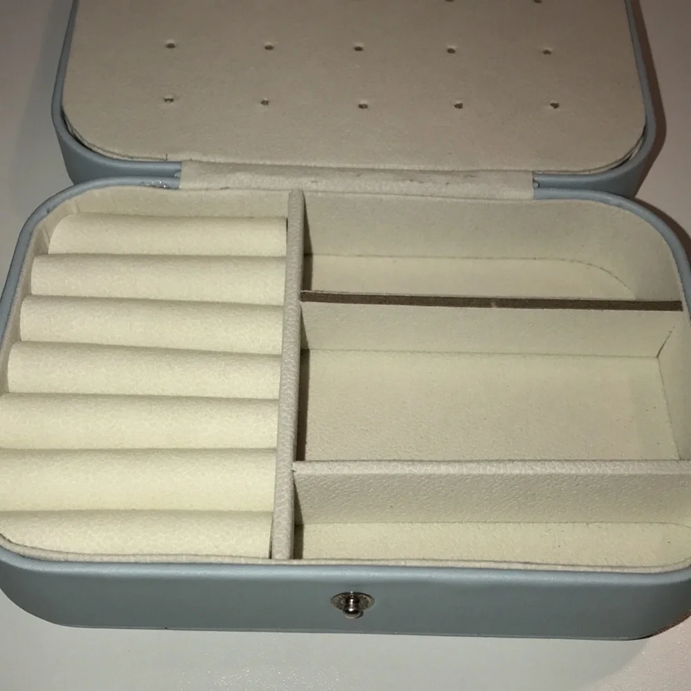 Blue travel Jewelry Organizer NEW